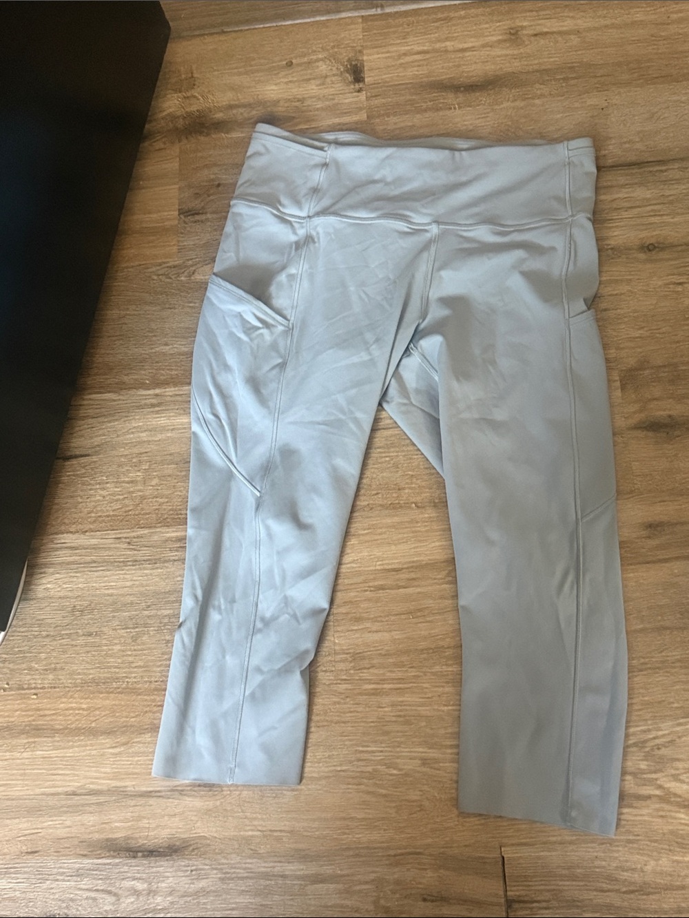 lululemon athletica Light Gray Capri Leggings with Side Pockets